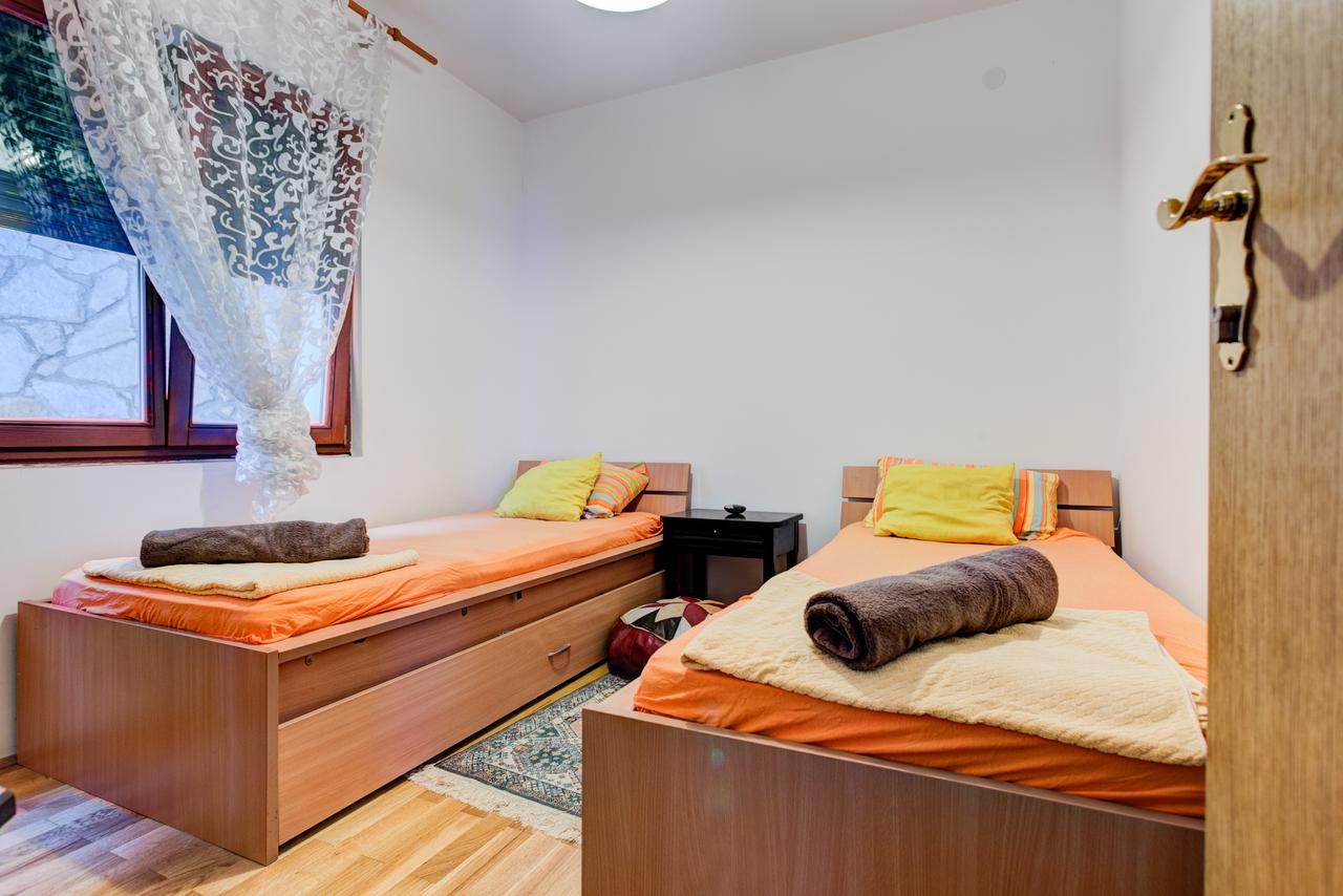 Allegro Apartment Sekulic Petrovac المظهر الخارجي الصورة